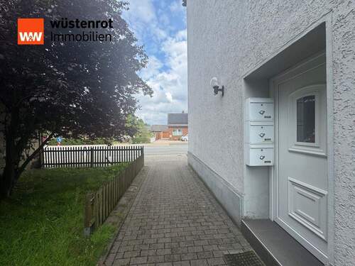 Zufahrt - 1 Zimmer Mehrfamilienhaus, Wohnhaus zum Kaufen in Recklinghausen / Grullbad