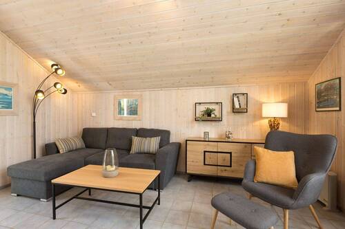 Wohnbereich - 3 Zimmer Doppelhaushälfte zum Kaufen in Mirow