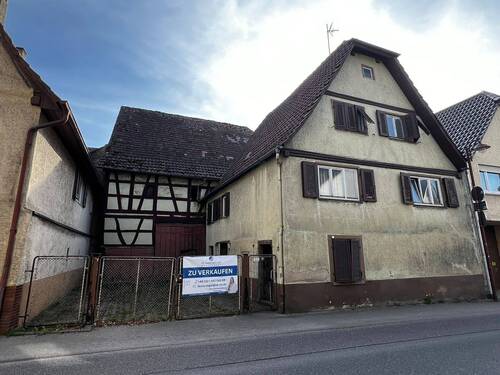 Vorderansicht (4) - 5 Zimmer Einfamilienhaus zum Kaufen in Eisingen