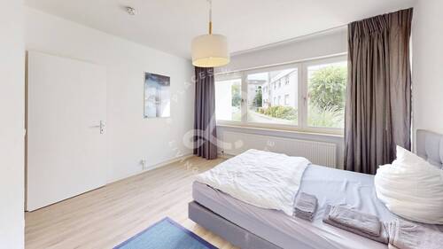 Bedroom - 2 Zimmer Etagenwohnung zur Miete in Frankfurt am Main / Rödelheim