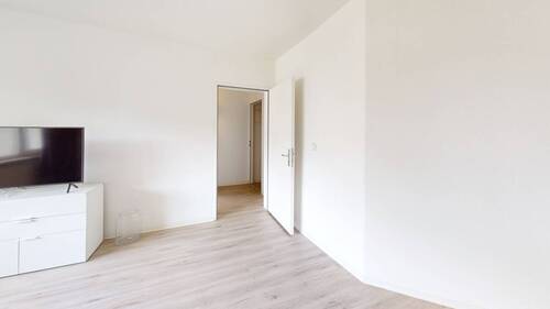 Bedroom - 