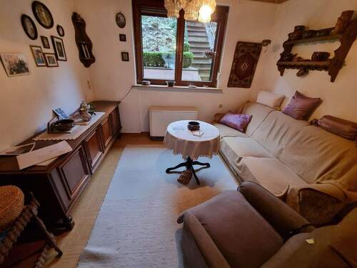 Wohnraum - Einfamilienhaus mit 120,00 m² in Helsa zum Kaufen