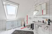 DG: Badezimmer - 