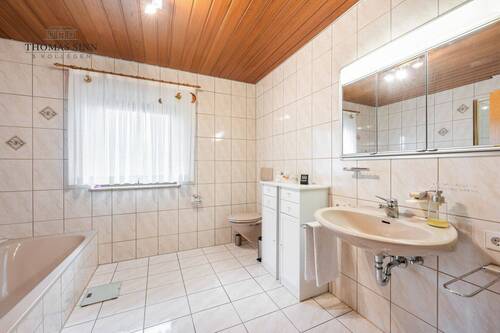 EG: Badezimmer - 