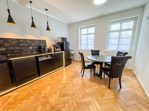 Beratung - Büro mit 64,00 m&sup2; in Schwarzenberg/Erzgebirge zur Miete