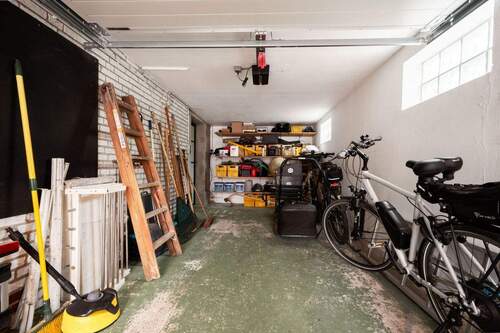 Garage 1 - 