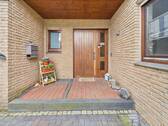 Hauseingang - 4 Zimmer Doppelhaushälfte in Bielefeld