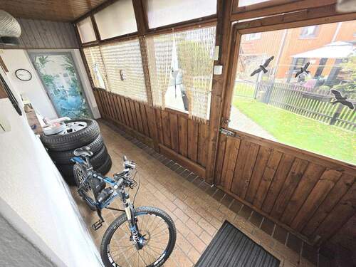 Überdachte Terrasse EG - 