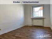 Kinder- / Arbeitszimmer - 