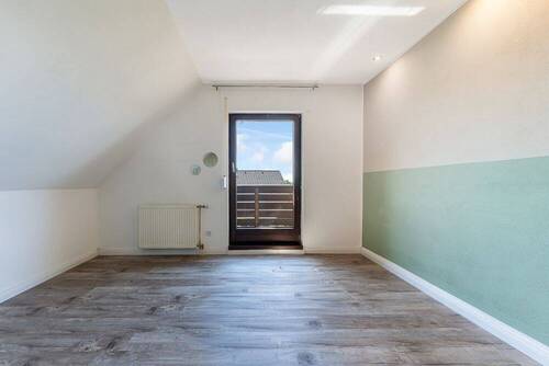Zimmer mit Balkon - 
