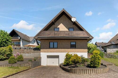 Frontansicht - 4 Zimmer Einfamilienhaus zum Kaufen in Faid