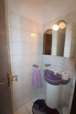 EG WC.jpg - 
