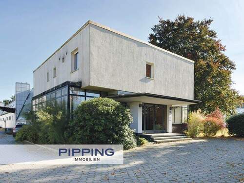 Titelbild - Perfekt angebunden: 'Geräumige Büro- und Lagerfläche in Reinbek'