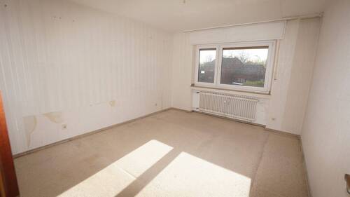 Schlafzimmer - Mehrfamilienhaus, Wohnhaus mit 295,00 m&sup2; in Moers zum Kaufen