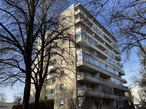 Ansicht - freier Blick - gut vermietet - obere Etage!