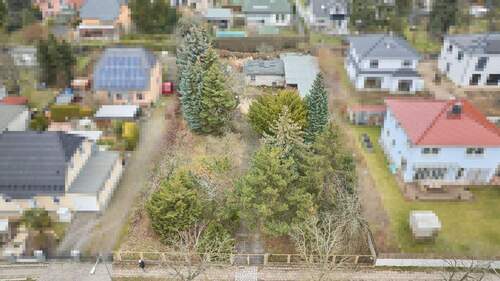 Drohnenaufnahme - Idyllisches Grundstück in Lichtenberg - Grünes Paradies für Ihr Traumhaus