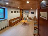 Wartezimmer - 6 Zimmer Büro in Unteraltertheim