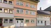Hausansicht - 8 Zimmer Mehrfamilienhaus, Wohnhaus zum Kaufen in Wolfenbüttel