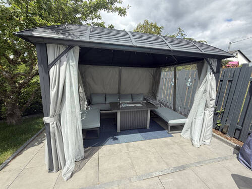 überdachter Freisitz - 8 Zimmer Einfamilienhaus in Katzenelnbogen