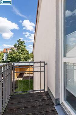 Balkon vor dem Badezimmer - 