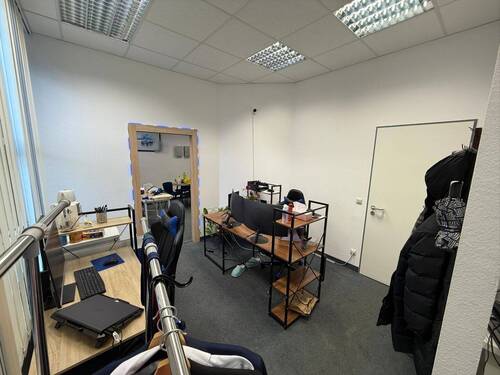 Arbeitszimmer - 4 Zimmer Büro in Frankfurt am Main