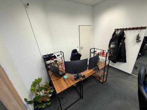 Arbeitszimmer - Büro mit 80,00 m&sup2; in Frankfurt am Main zur Miete