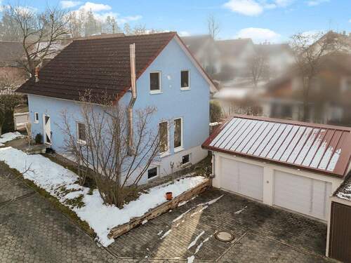 Nord-Westansicht - Familienfreundlich: EFH in Stoffen, A (Energieeffizienzklasse)