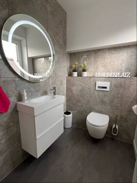 Gäste-WC im Erdgeschoss - 