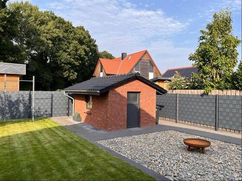 massives Gartenhaus - 