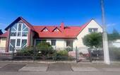 Straßenansicht - Großes EFH mit vielen Möglichkeiten- Keller, Gartenhaus, GarageCarport, Brunnen + toller Garten!