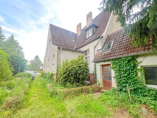 Haus - Einfamilienhaus mit 170,00 m² in Falkensee zur Miete