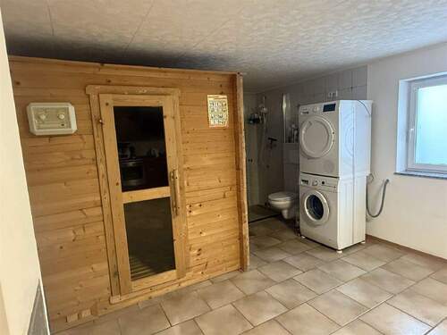 Sauna mit Dusche/WC - 