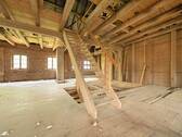 Treppe in das Dachgeschoss - 