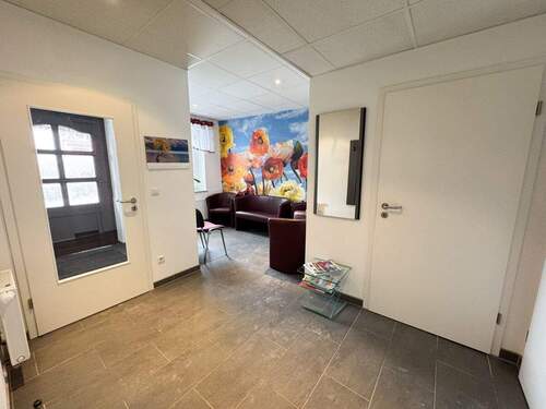 Anmeldung - 3 Zimmer Büro zur Miete in Grünhain-Beierfeld