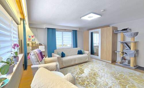 Bild 3 - 8 Zimmer Mehrfamilienhaus, Wohnhaus in Lauchringen