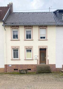 IMG_5068 - *RESERVIERT*Haus mit Entwicklungspotenzial in Losheim am See zu verkaufen!