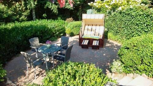 Untere Terrasse - 