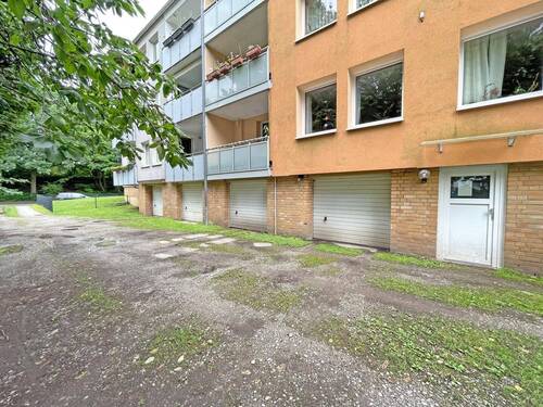 Ansicht Garage #2 Rückseite - 4 Zimmer Etagenwohnung zum Kaufen in Hannover