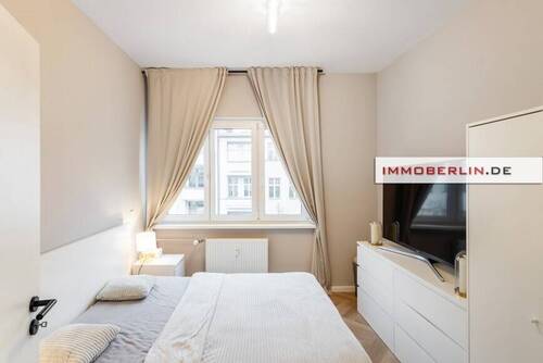 03 - 3 Zimmer Etagenwohnung in Berlin