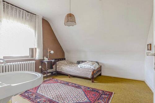 zweites Zimmer DG - 