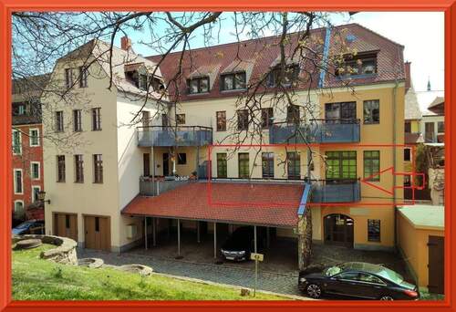 Hausrückseite mit Wohnung im 1.OG - 4 Zimmer Etagenwohnung zur Miete in Bautzen