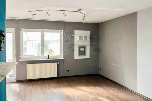 Wohnzimmer - 6 Zimmer Doppelhaushälfte in Haag an der Amper