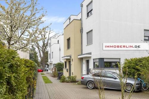 1 - 749.000,00&nbsp;EUR Kaufpreis, ca.&nbsp; 122,00&nbsp;m&sup2;&nbsp;Wohnfl&auml;che