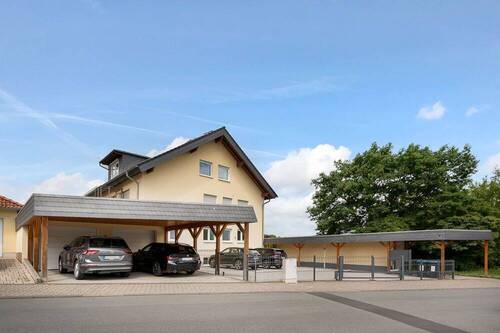 Straßenansicht - 