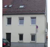 Gepflegte Doppelhaushälfte in zentraler Lage - Nähe Schwabengalerie, ideal für Paare oder Expats - Stuttgart Vaihingen