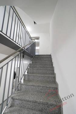 12600-2 Treppenhaus - 