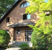 Einfamilienhaus mit integrierter Einliegerwohnung für die große Familie! - Kriftel