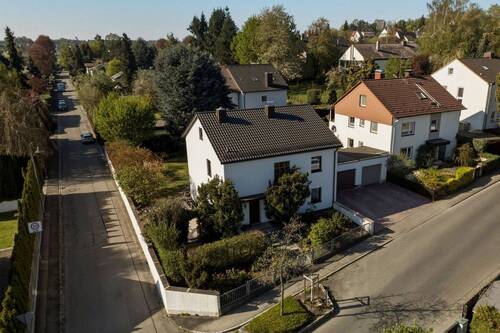 260422-haydnstraße-12-86356-neusäß-web-03.jpg - 5 Zimmer Einfamilienhaus zum Kaufen in Neusäß