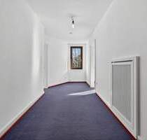 Wohnen im Grünen - großzügige 4-Zimmer-Wohnung mit Innenhof und Garten - Baden-Baden Innenstadt