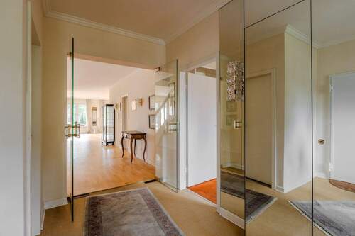 Eingangsbereich - 5 Zimmer Etagenwohnung in Berlin